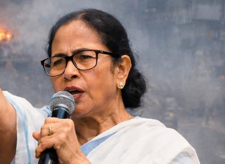 Mamata Hits the Streets: TMC Protests Intensify Over ED Raids on I-PAC